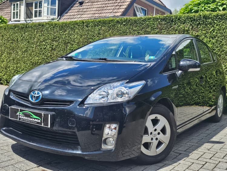 TOYOTA PRIUS hybrid Image